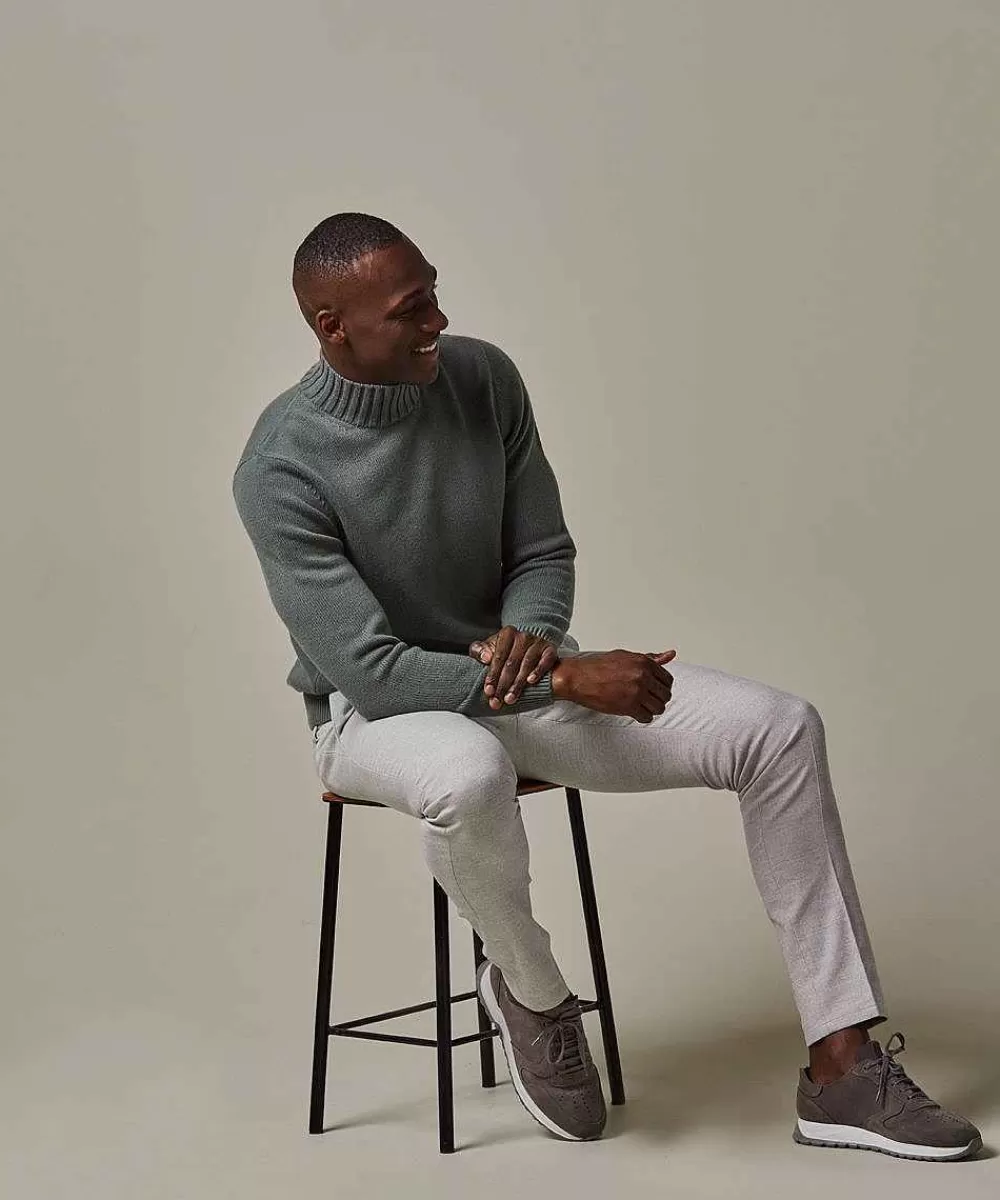 Hot Wool Mock Neck Roll Necks